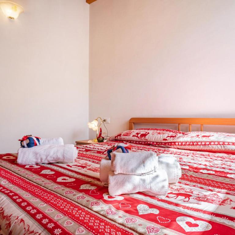 Cuore delle Dolomiti - Appartamento Deluxe con 2 Camere da Letto e Vista Giardino - 16