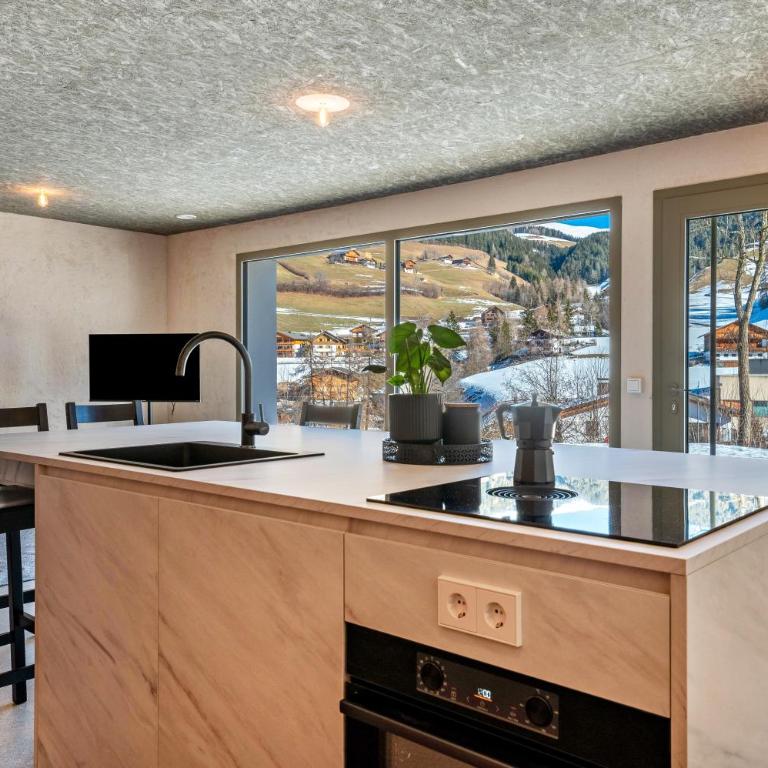 Lena Dolomites Gartensuite - Appartement 1 Chambre - Vue sur Jardin - 13