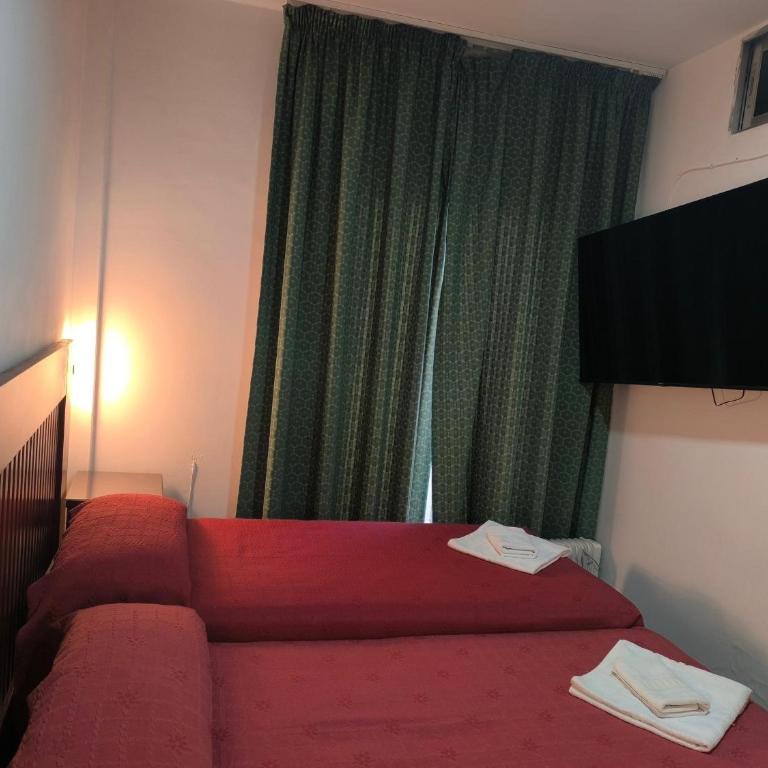 Pensión Veracruz 1 - Triple Room with Shower - 4