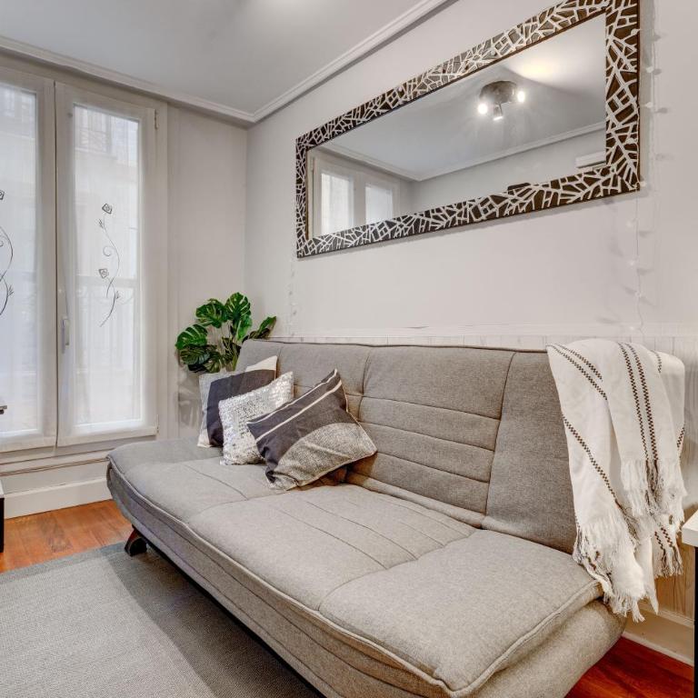 Historic building, centrally located, close to eve - Apartamento de 1 dormitorio - 31