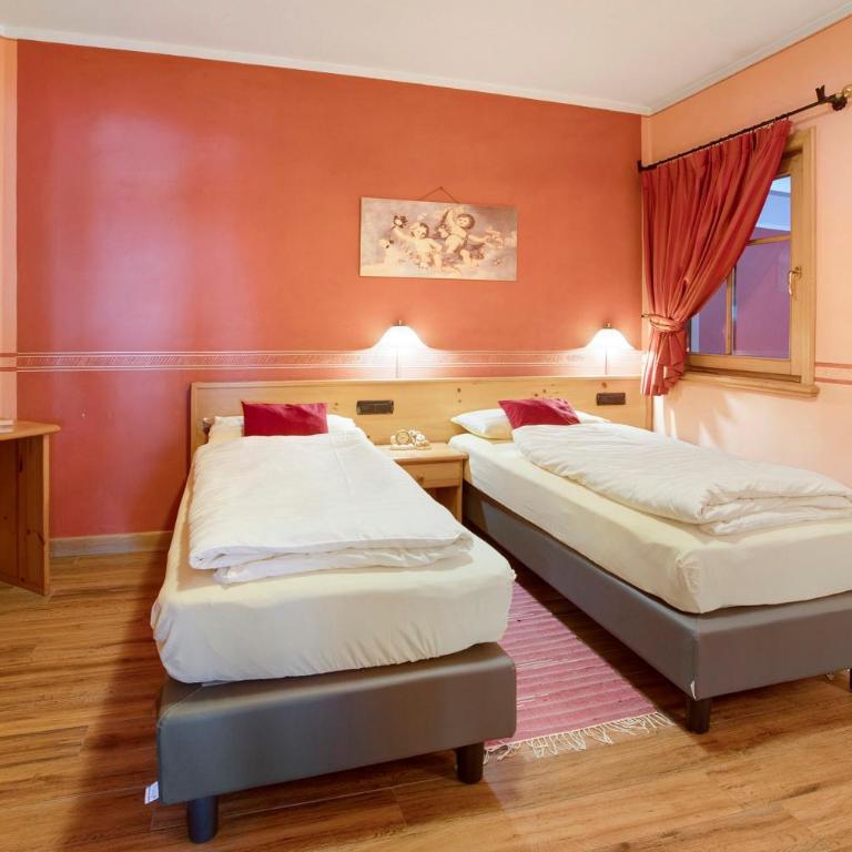 Alba Villa Nordica - Appartamento Deluxe con 2 Camere da Letto e Vista Giardino - 13