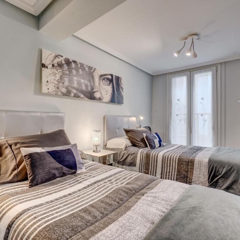 Historic building, centrally located, close to eve - Apartamento de 1 dormitorio - 6