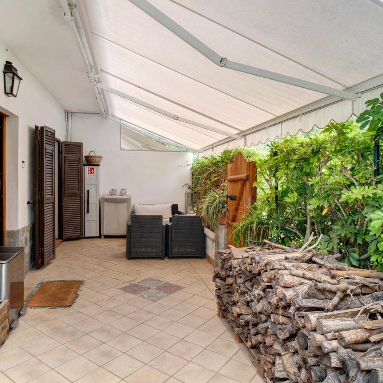 Salice Felice - Villa con Vista Giardino - 23