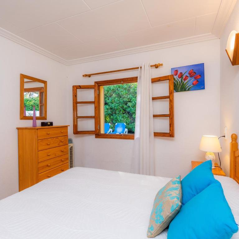 S'oratge - Three-Bedroom Chalet - 13