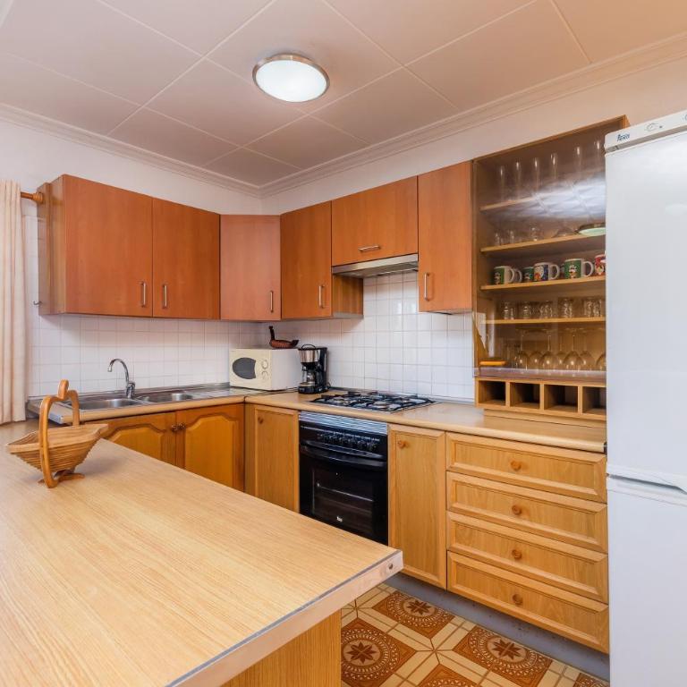 S'oratge - Three-Bedroom Chalet - 11