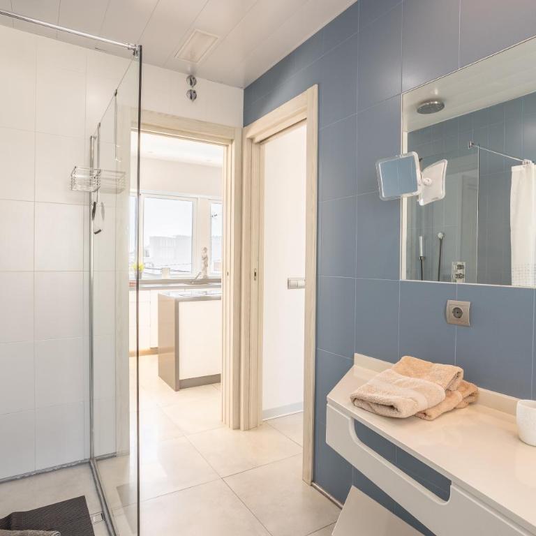 Sai Gayatri - Apartamento Estudio con vistas al mar - 14