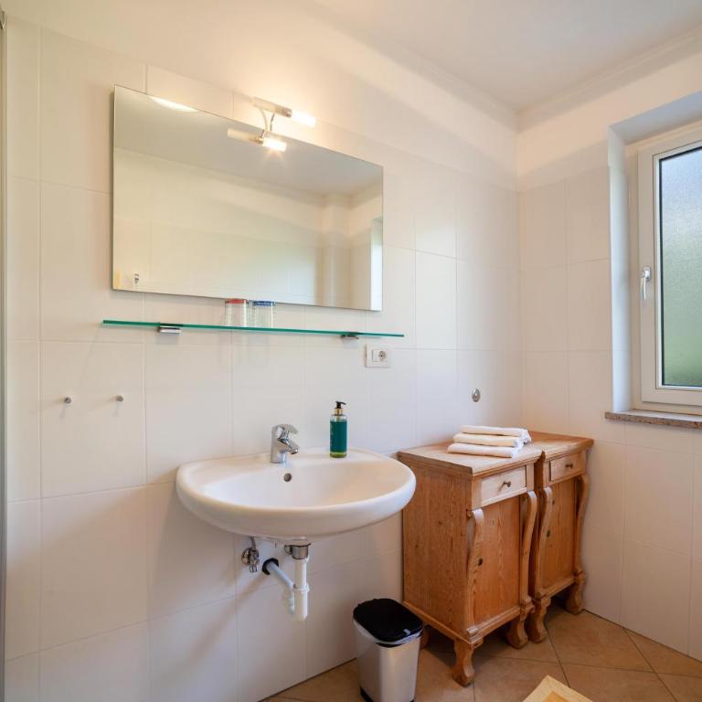 Gasserhof Ferienwohnung Jonagold - Apartamento Superior de 1 dormitorio con balcón - 24
