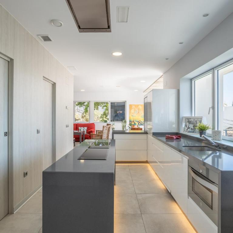 Sai Gayatri - Apartamento Estudio con vistas al mar - 9