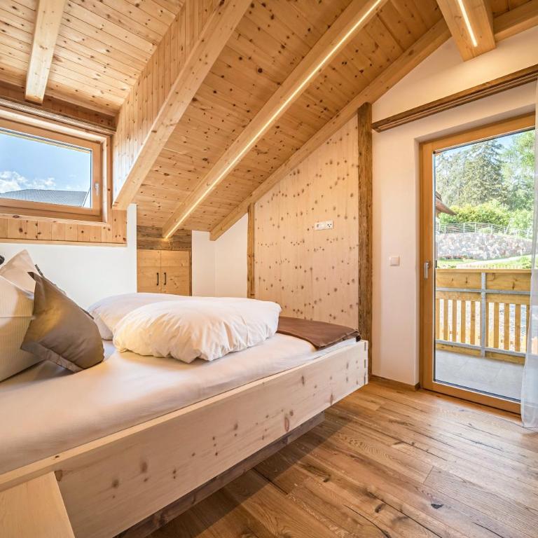 Haughof Apartement Bauerngarten - Two-Bedroom Deluxe Apartment with Garden View - 7