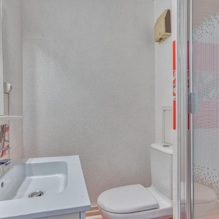 Michelet - Superior One-Bedroom Apartment with Balcony - 16