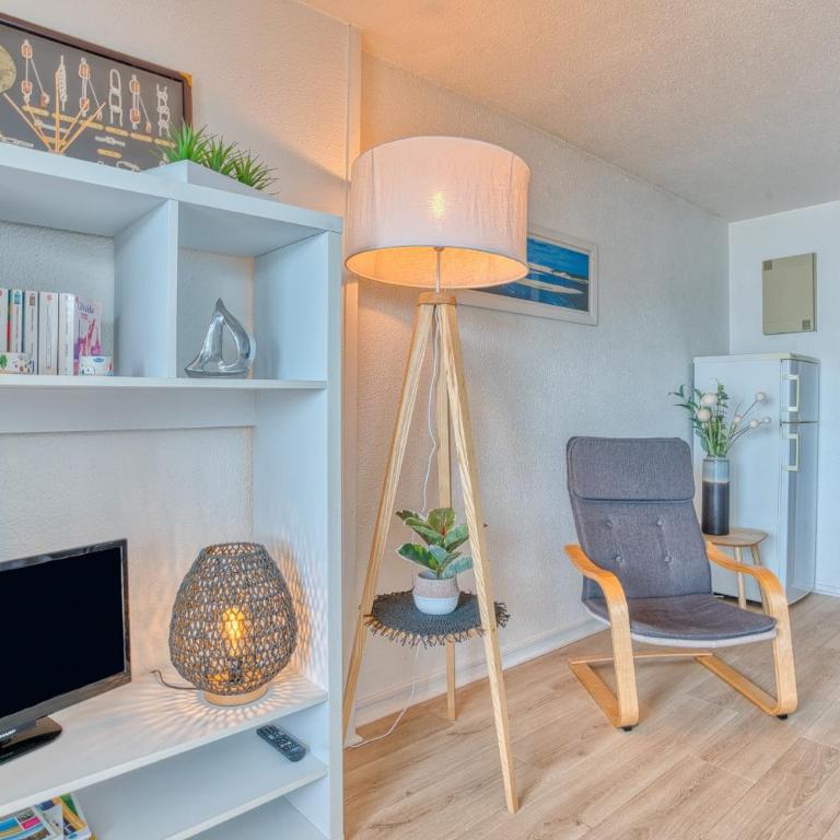 Michelet - Superior One-Bedroom Apartment with Balcony - 4