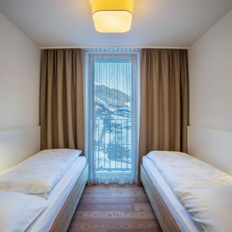 Stoana Apt 3-1 - Deluxe-Apartment mit 2 Schlafzimmern und Gartenblick - 11
