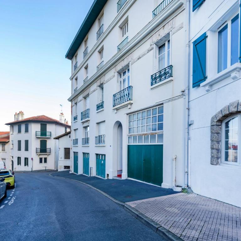 Appartement Mignon, Plein Centre - Appartement avec Douche - 18