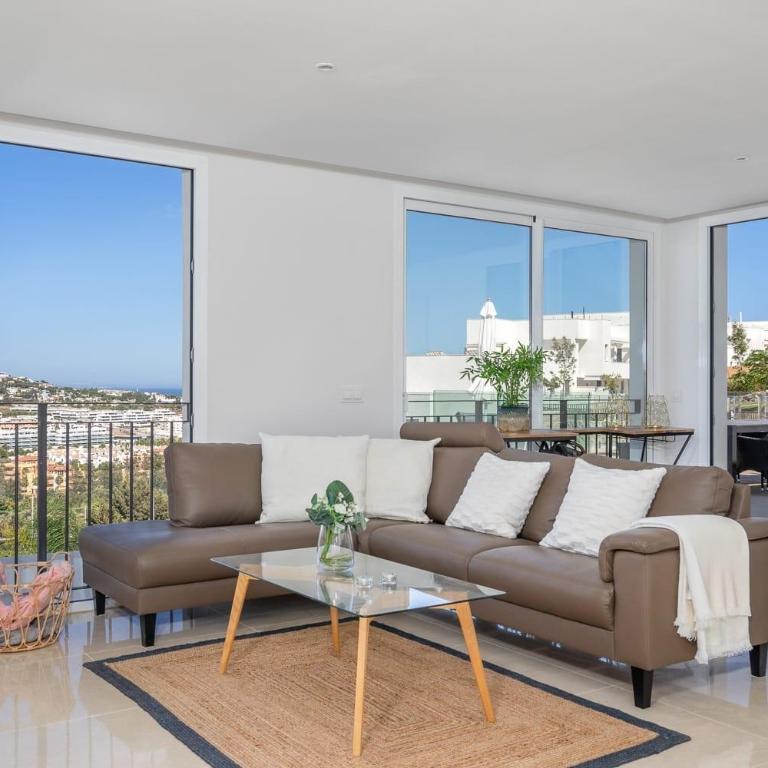 Penthouse Banderas with own pool - Apartamento Estudio con vistas al mar - 3