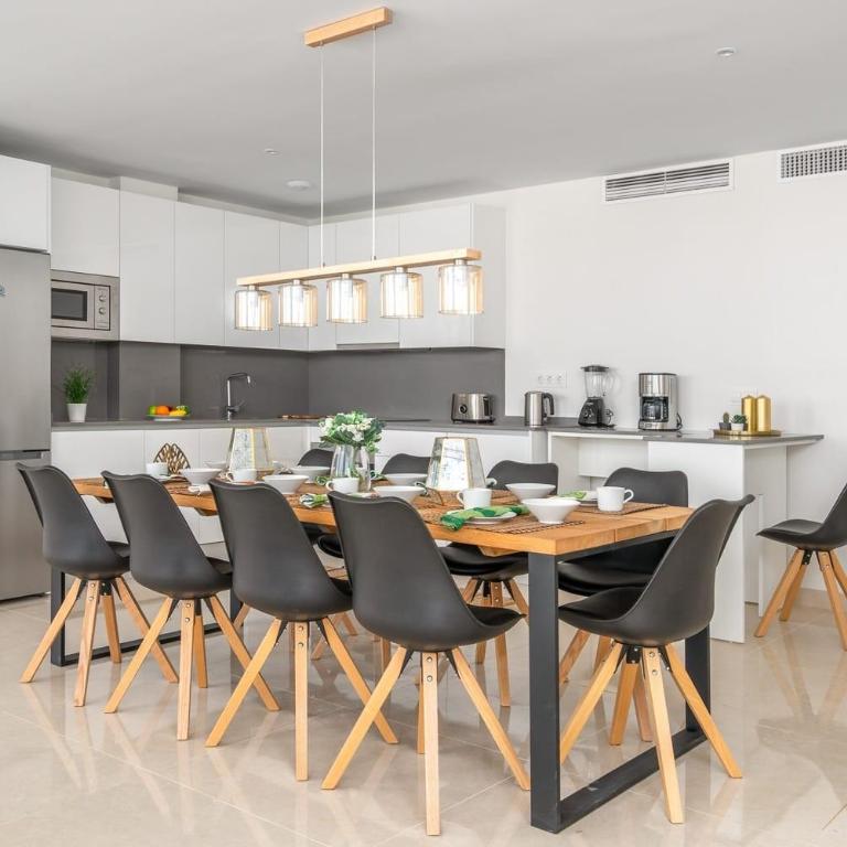 Penthouse Banderas with own pool - Apartamento Estudio con vistas al mar - 4