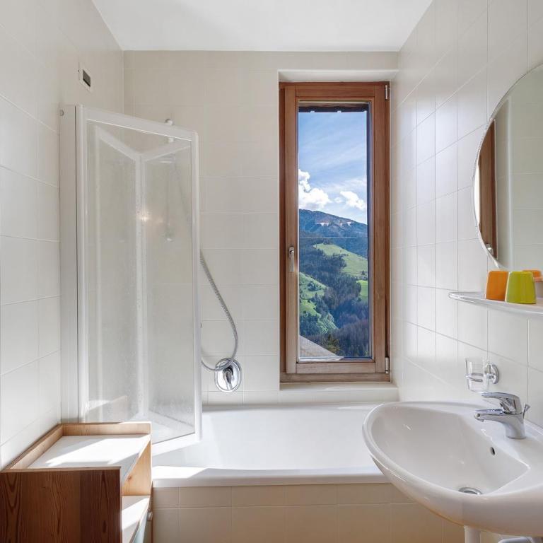 Al Cargá San Vigilio di Marebbe - Appartamento Deluxe con 2 Camere da Letto e Vista Giardino - 5