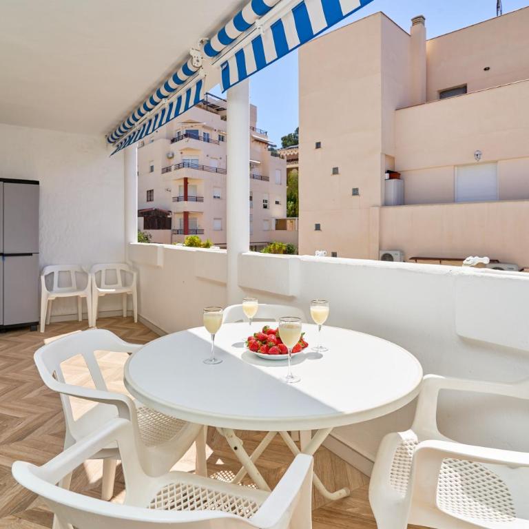 Apartamento Mediterraneo - Two-Bedroom Deluxe Apartment with Ocean View - 2