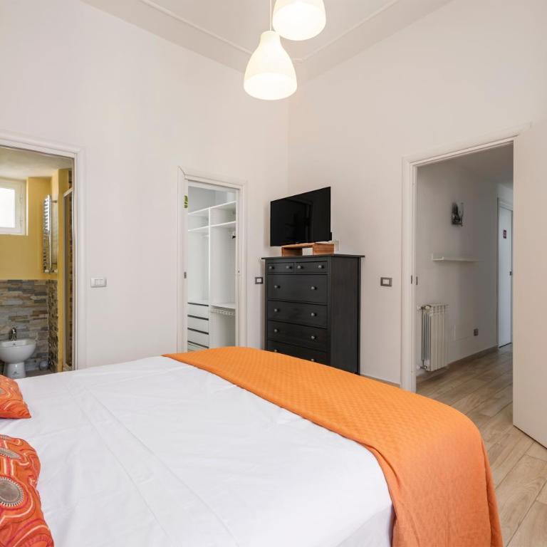 Fb House - Appartamento Deluxe con 2 Camere da Letto e Balcone - 15
