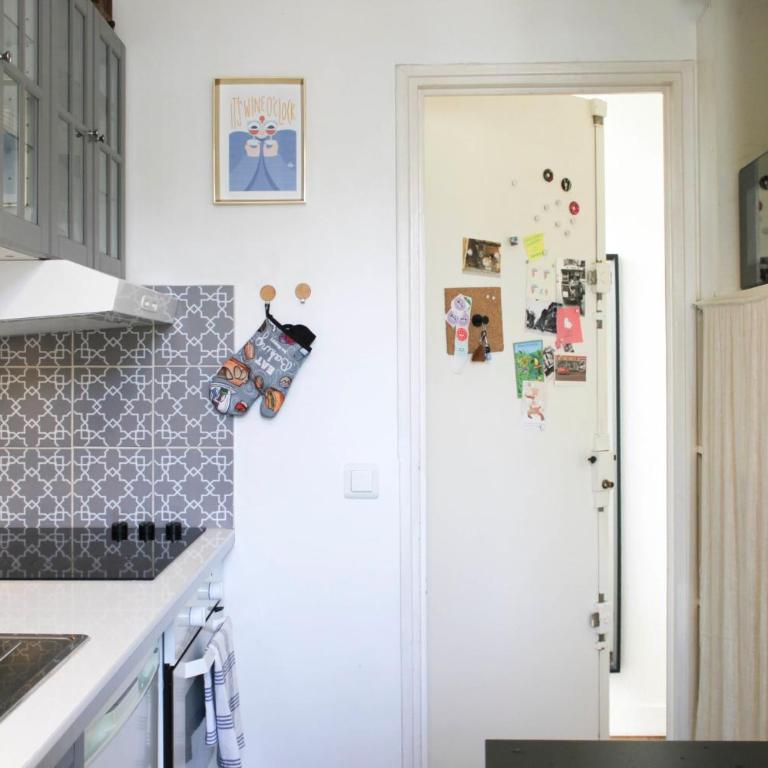 Lumineux 35m avec balcon ensoleillé à Paris - Appartement - 8