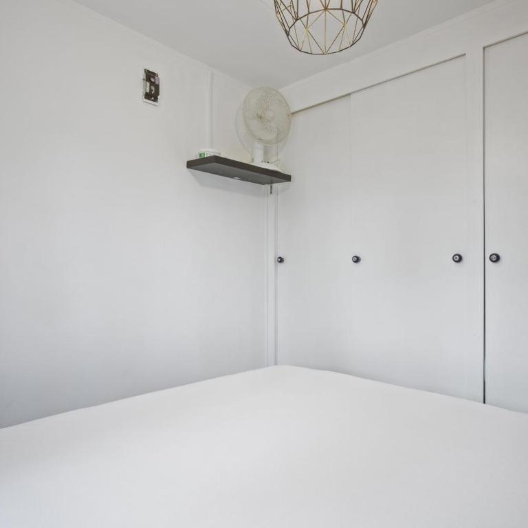 Domaine du Pin de la Lègue - Habitación Cuádruple con ducha - 11