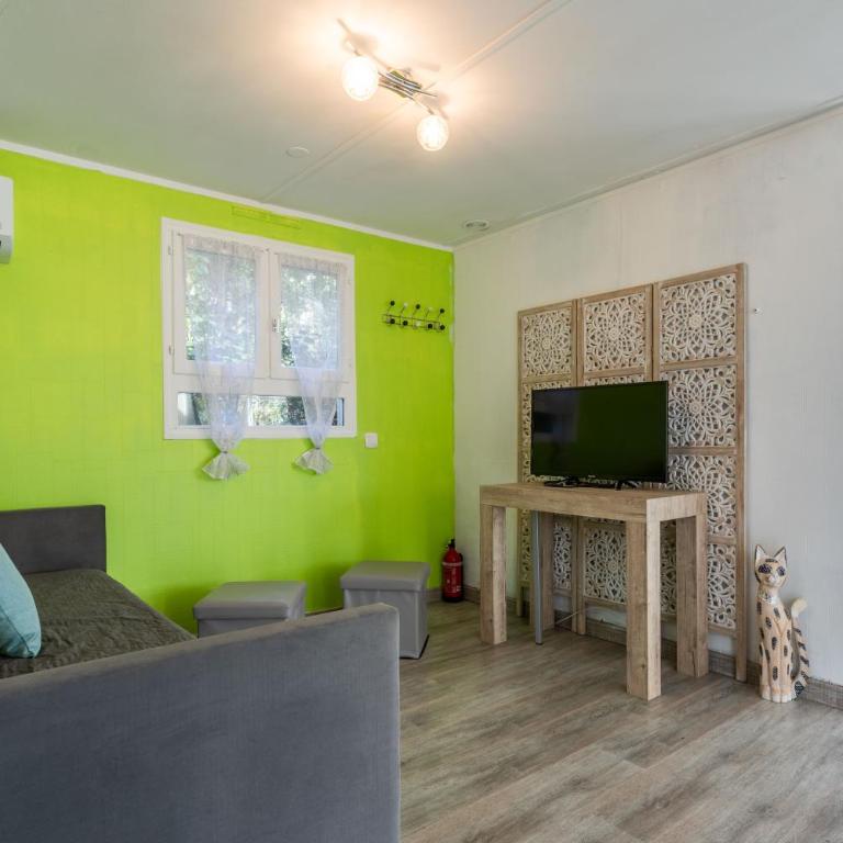 Domaine du Pin de la Lègue - Habitación Cuádruple con ducha - 5