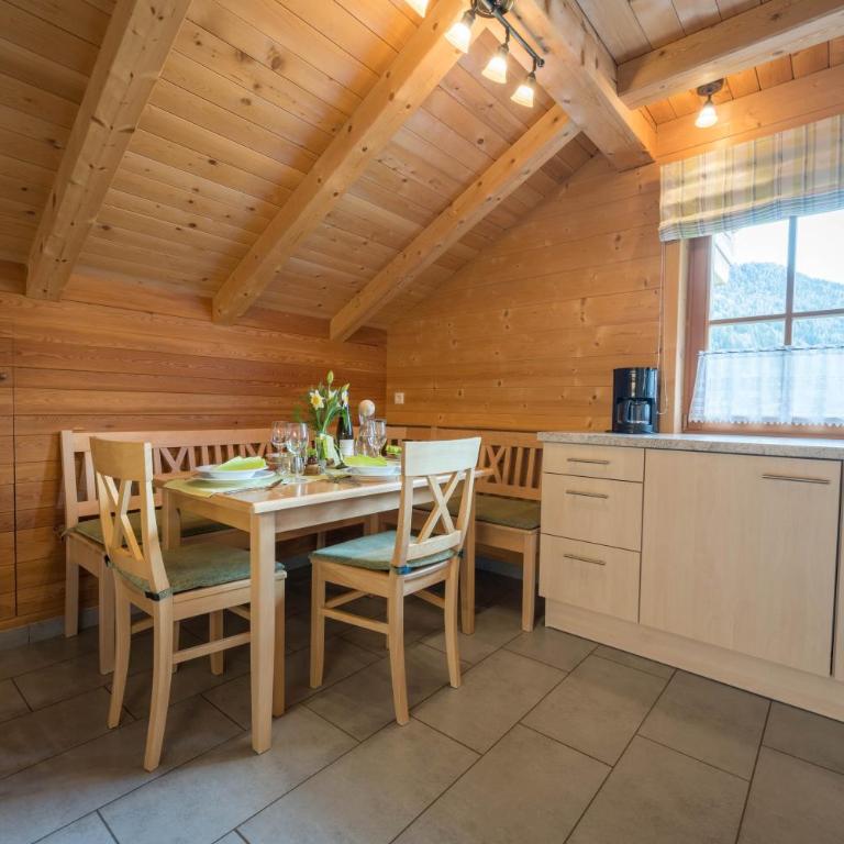 Ferienhaus Pichlerhof - Deluxe-Apartment mit 2 Schlafzimmern und Gartenblick - 22