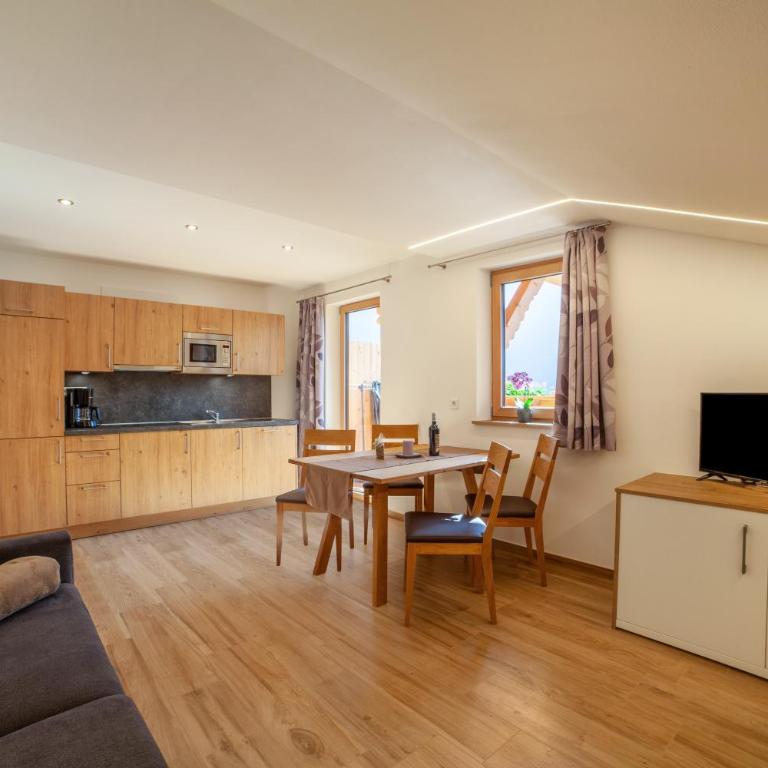 Innergasserhof Ferienwohnung Edelweiss - Superior Apartment mit 1 Schlafzimmer und Balkon - 4