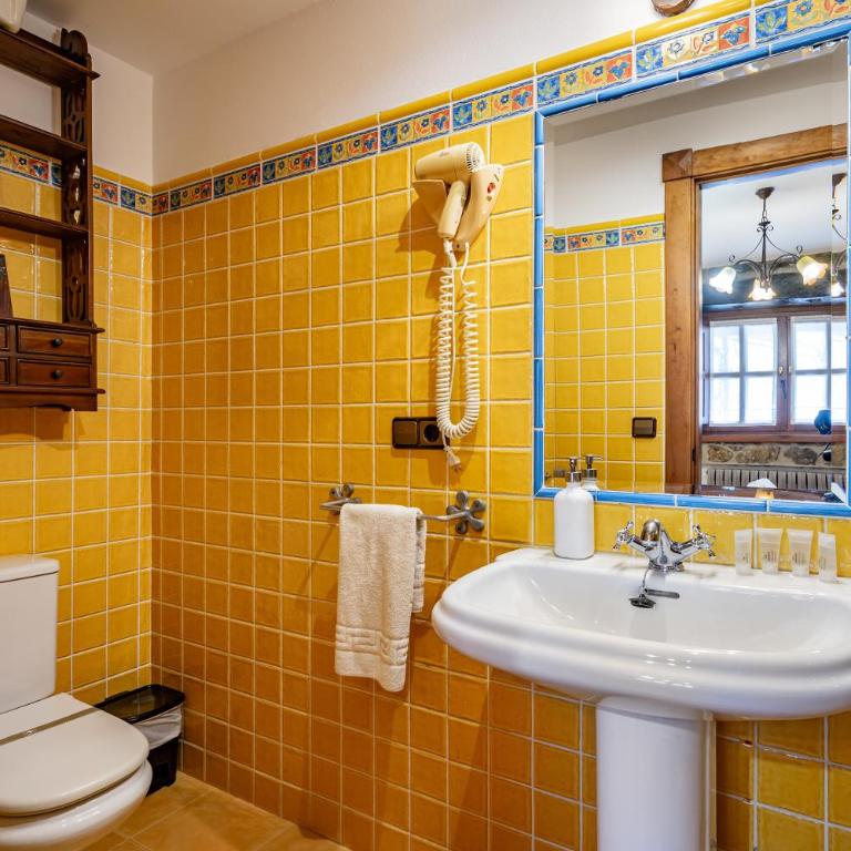 Aldea De Con - Cangas - Double Room with Mountain View - 10