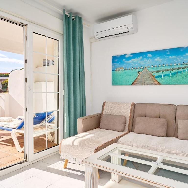 Nerja Vacaciones Apartamentos - Habitación Cuádruple con ducha - 16