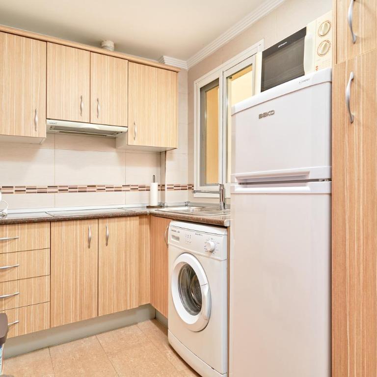 Las Palmeras A92 - Apartamento Deluxe de 2 dormitorios con vistas al mar - 9