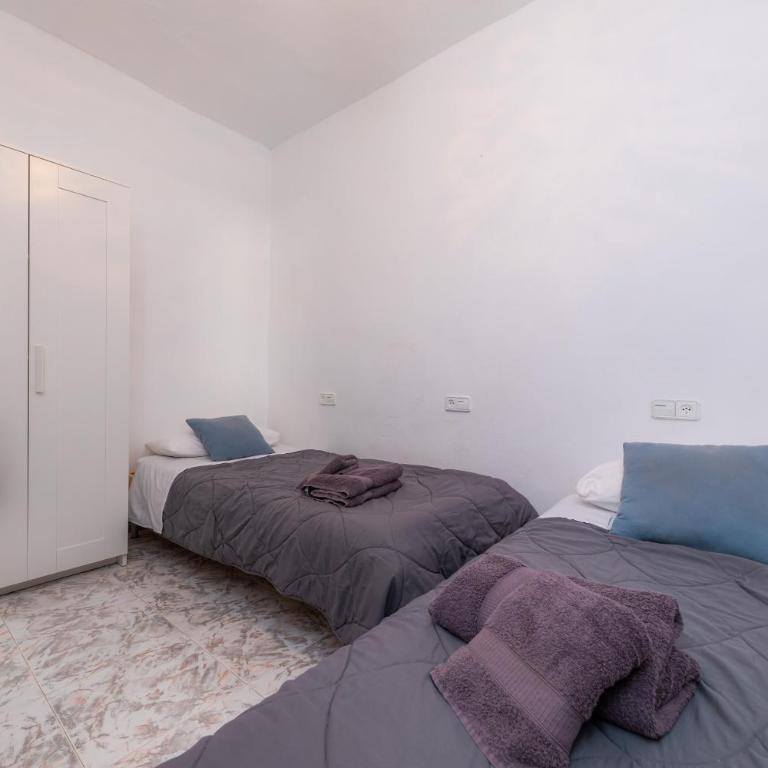 Cas Padrins - One-Bedroom House - 21