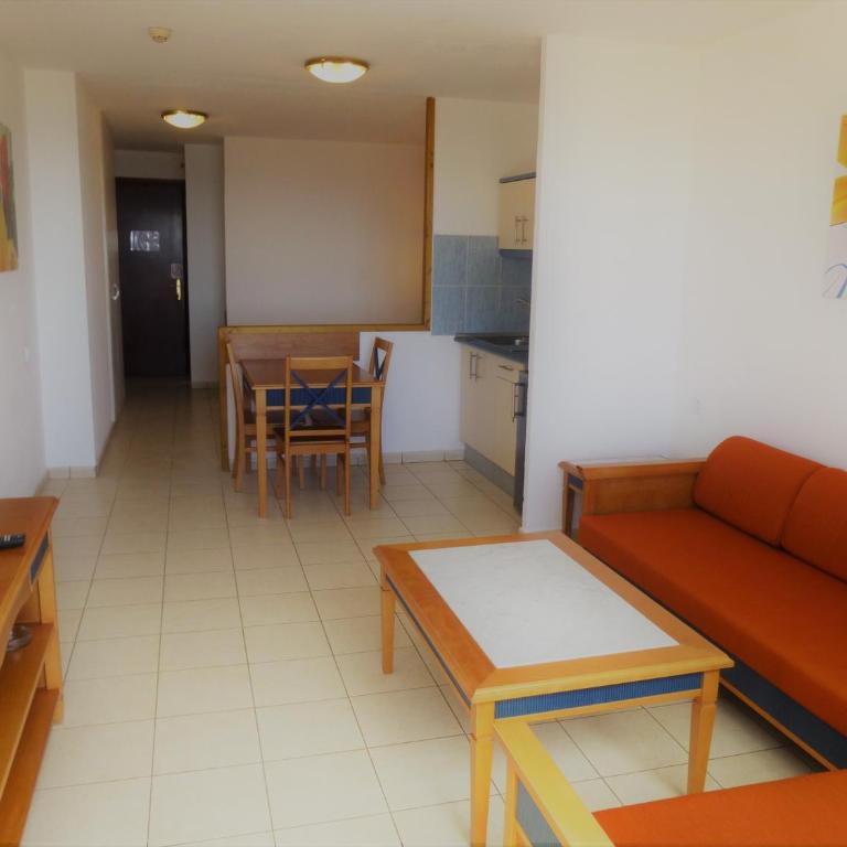 Palm Garden with sea views to the beach, pools - Apartamento Superior de 1 dormitorio con balcón - 11