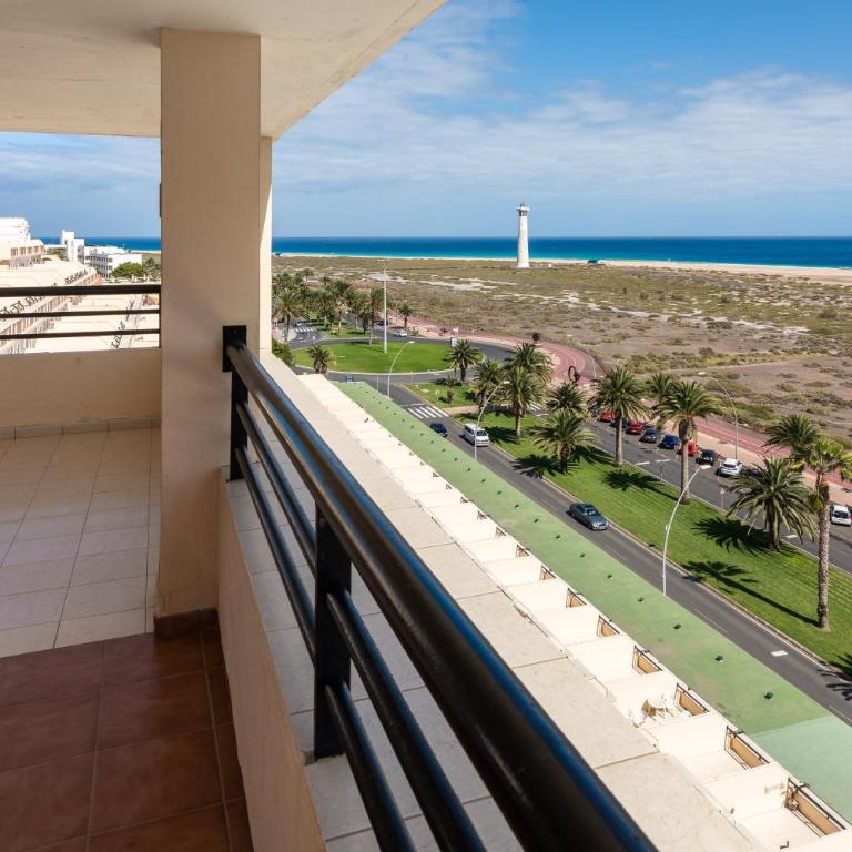 Palm Garden with sea views to the beach, pools - Apartamento Superior de 1 dormitorio con balcón - 5