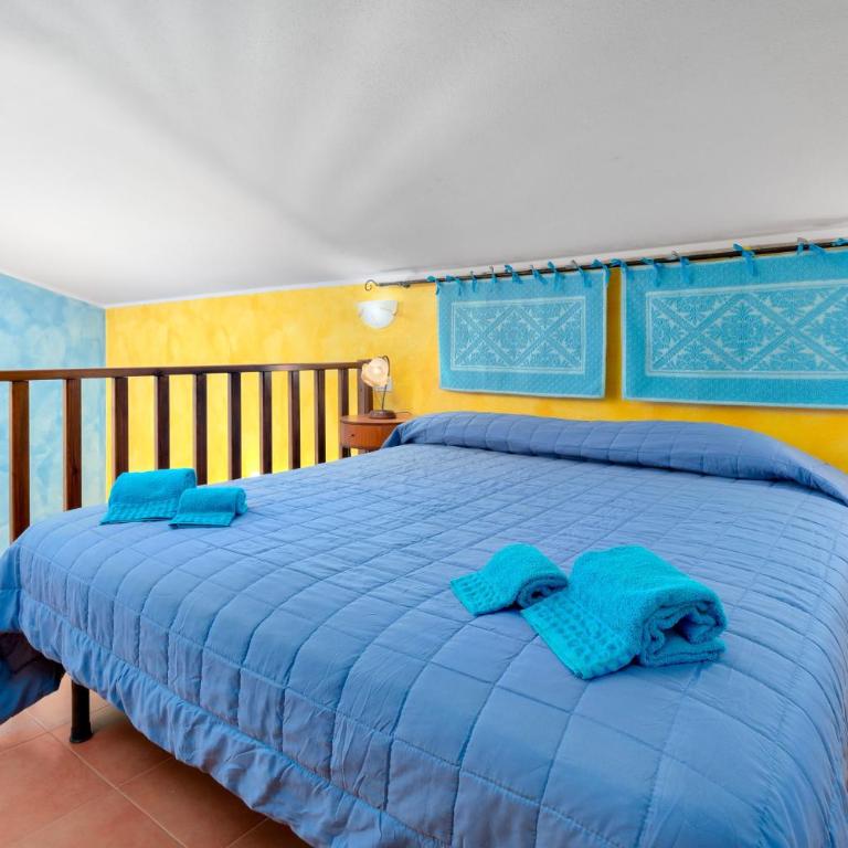 Gli Ulivi Palau - La Zirichelta - Two-Bedroom House - 10