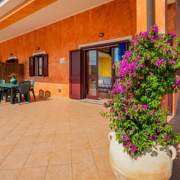 Gli Ulivi Palau - La Zirichelta - Two-Bedroom House - 1