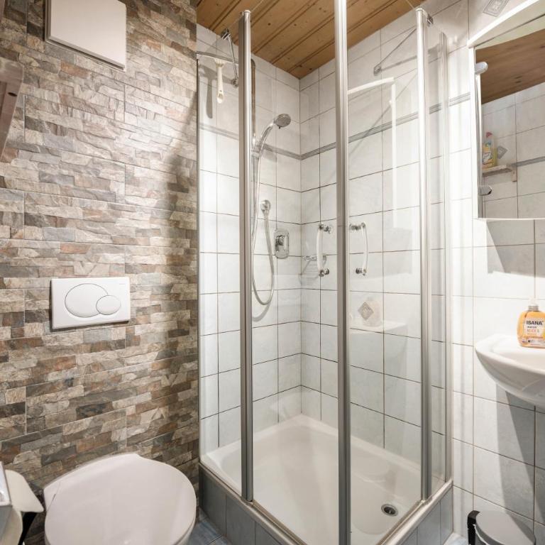Ferienwohnung Zugspitze - Superior Apartment mit 1 Schlafzimmer und Balkon - 17