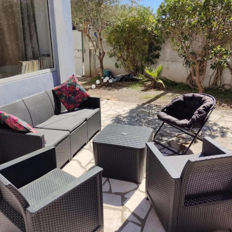 100 m de la plage, rez-de-jardin - Studio avec Terrasse - 18