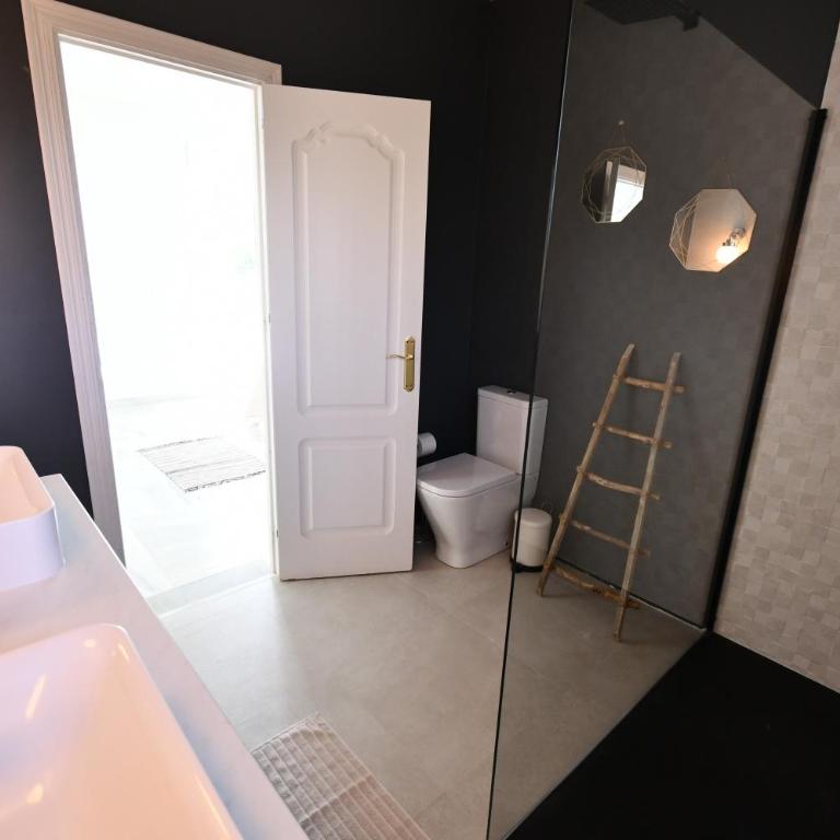Villa with separate apartment - Villa con vistas al mar - 24