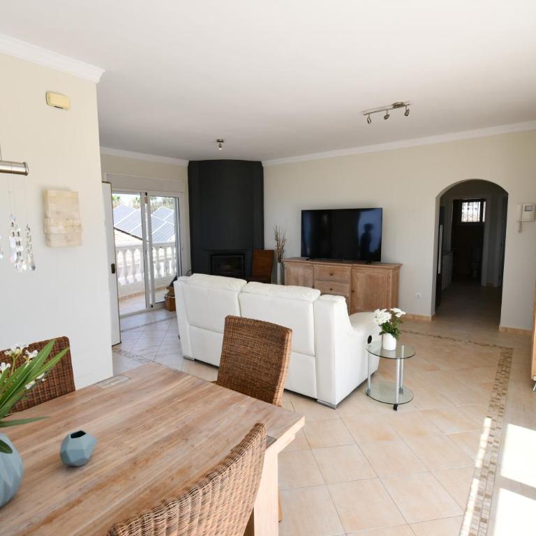 Villa with separate apartment - Villa con vistas al mar - 10