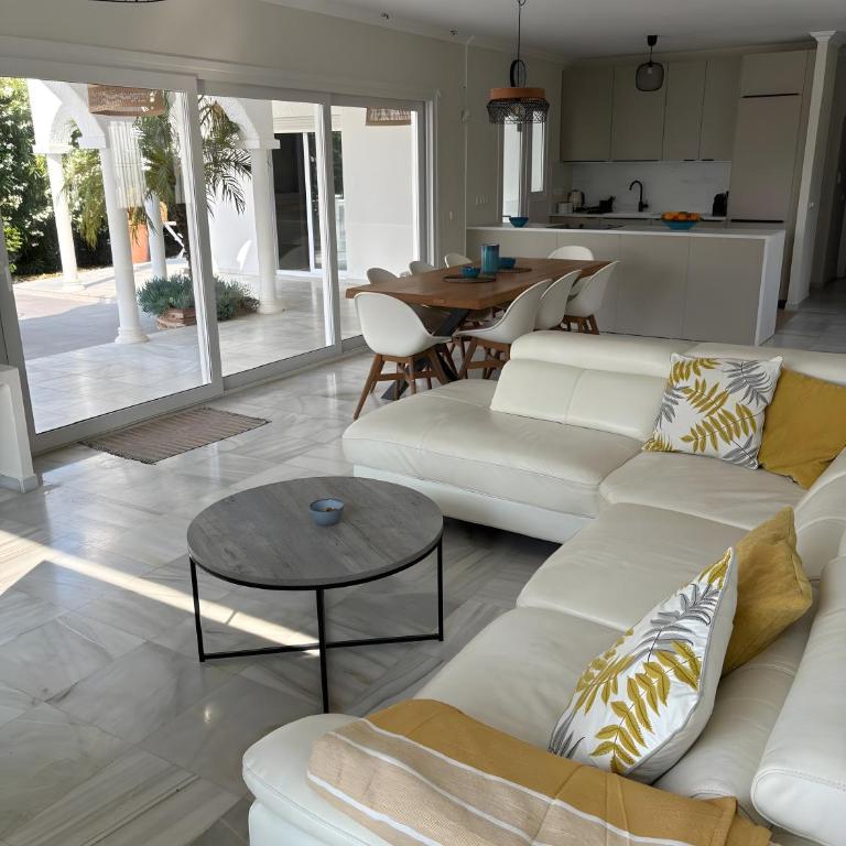 Villa with separate apartment - Villa con vistas al mar - 11