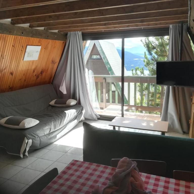 Chalet Les Angles - Two-Bedroom Chalet - 3
