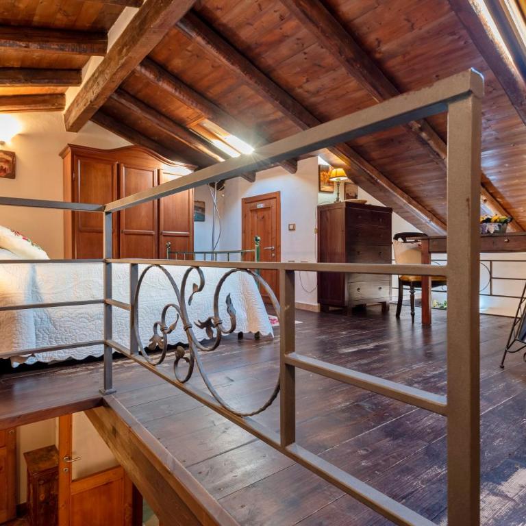 Alghero Old Town Charm - Sardinia - Superior Apartment with City View - 13