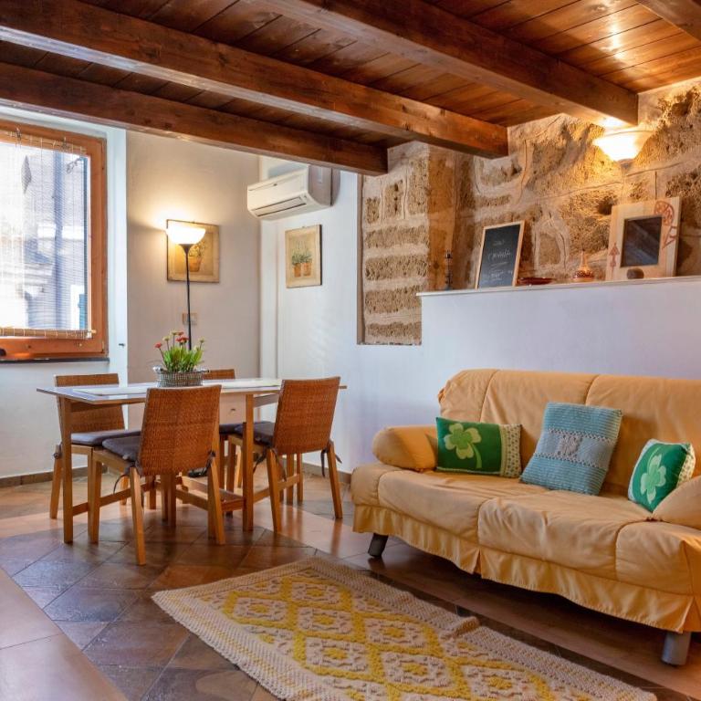 Alghero Old Town Charm - Sardinia - Superior Apartment with City View - 6