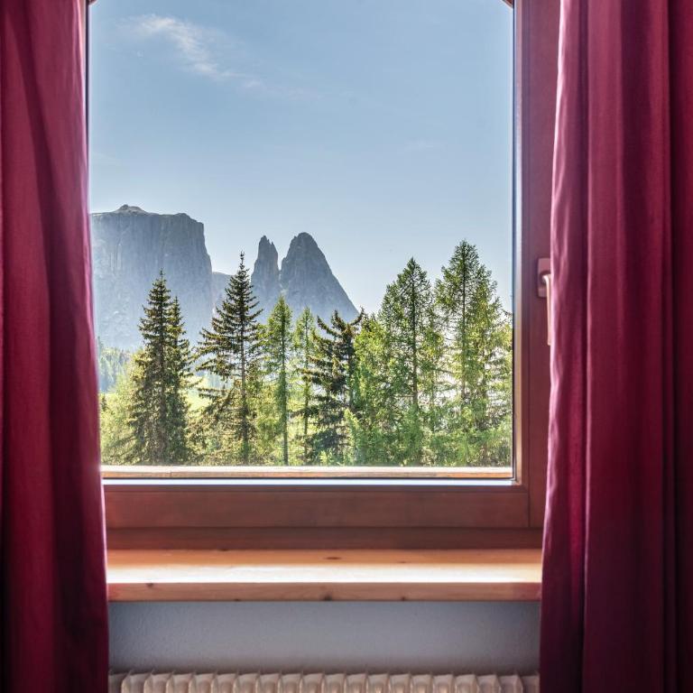Sabina Dolomites Latsche - Appartamento Deluxe con 2 Camere da Letto e Vista Giardino - 2