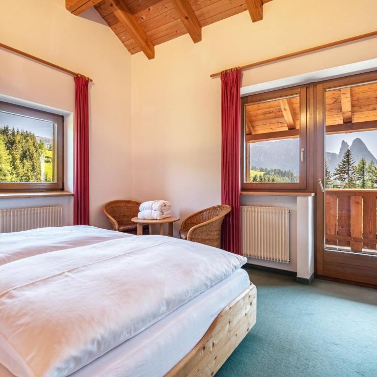 Sabina Dolomites Latsche - Appartamento Deluxe con 2 Camere da Letto e Vista Giardino - 3