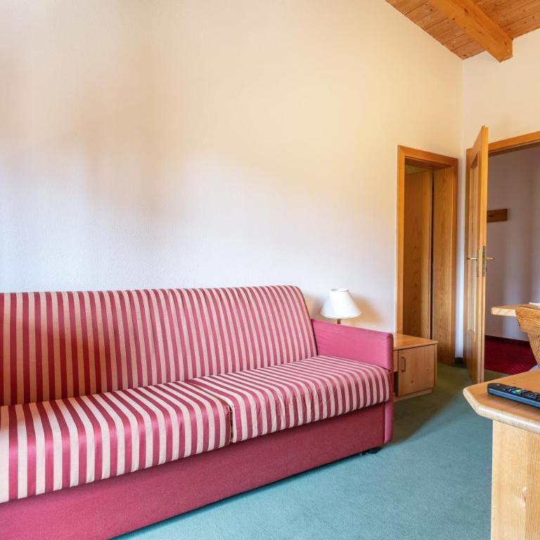 Sabina Dolomites Latsche - Appartamento Deluxe con 2 Camere da Letto e Vista Giardino - 12