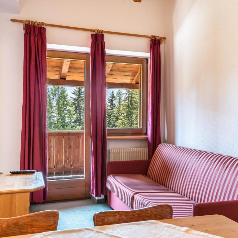 Sabina Dolomites Latsche - Appartamento Deluxe con 2 Camere da Letto e Vista Giardino - 10