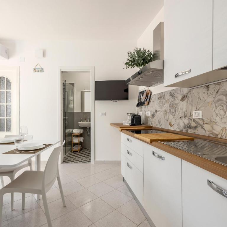 Piazzetta al mare - Two-Bedroom House - 4