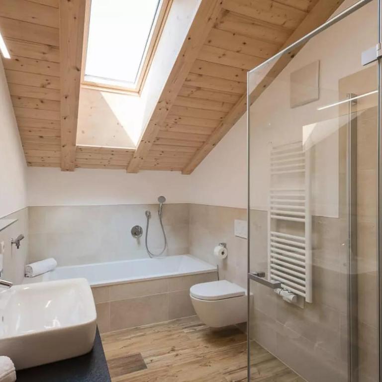Natur Suite Edelweisshof App Georg - Appartamento Deluxe con 2 Camere da Letto e Vista Giardino - 16