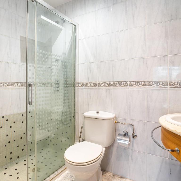 Apartment America Go2lloret - Apartamento Premium de 3 dormitorios con balcón - 11
